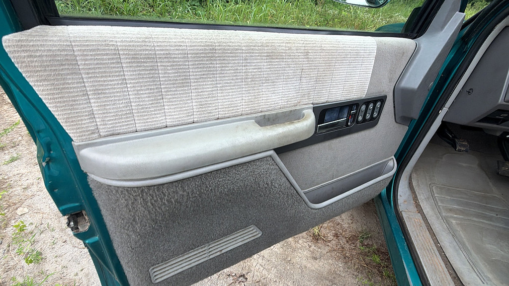 slide-image