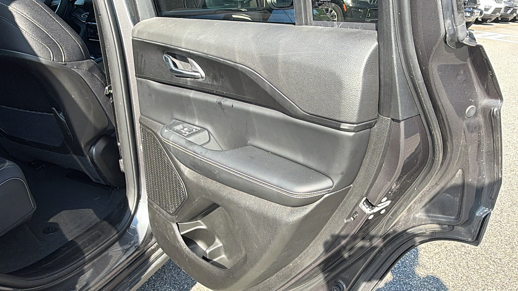 slide-image
