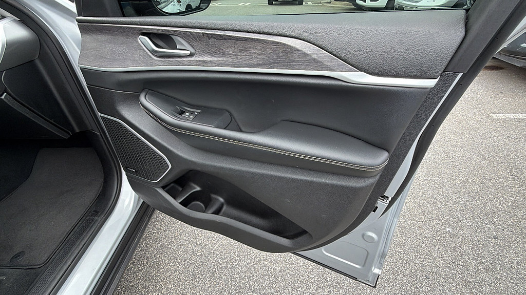slide-image