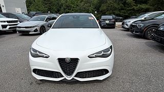 Thumbnail - 2024 Alfa Romeo Giulia