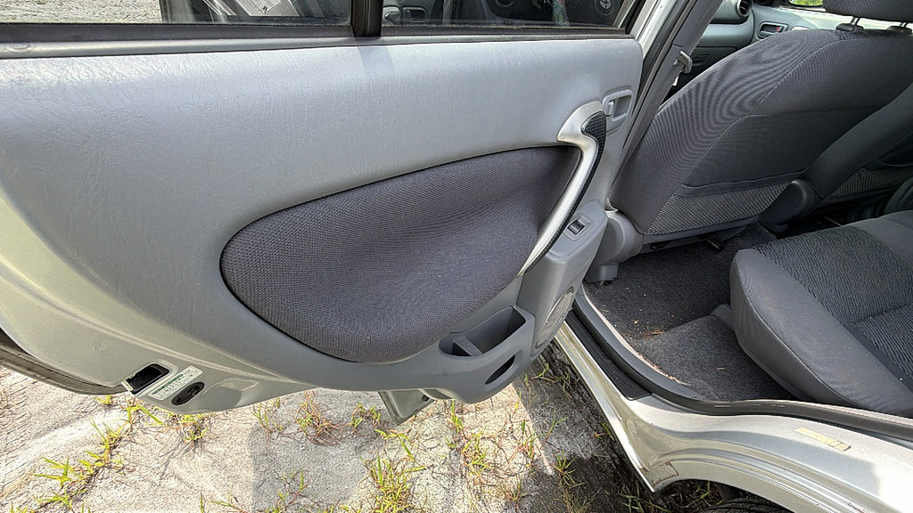 slide-image
