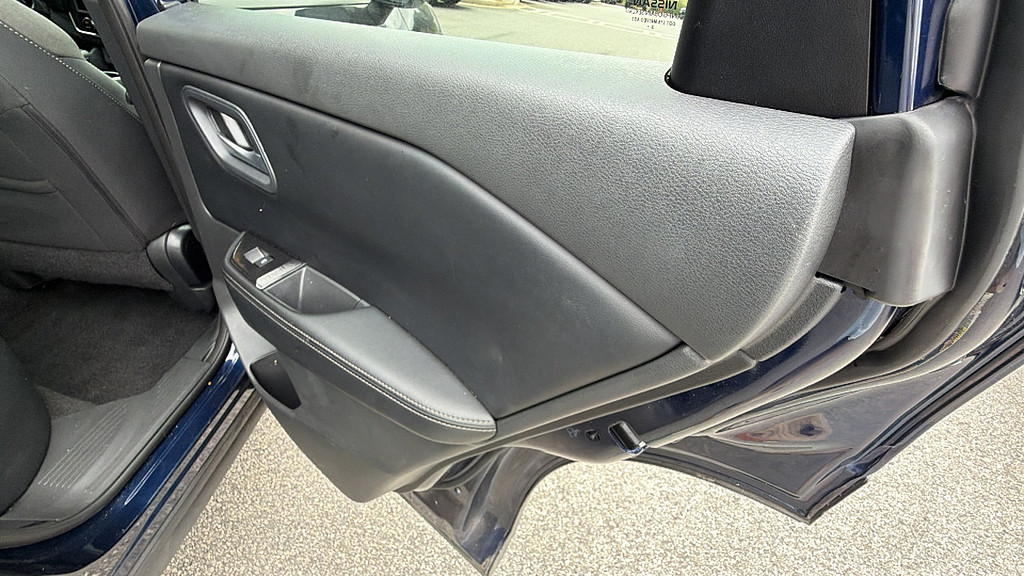 slide-image