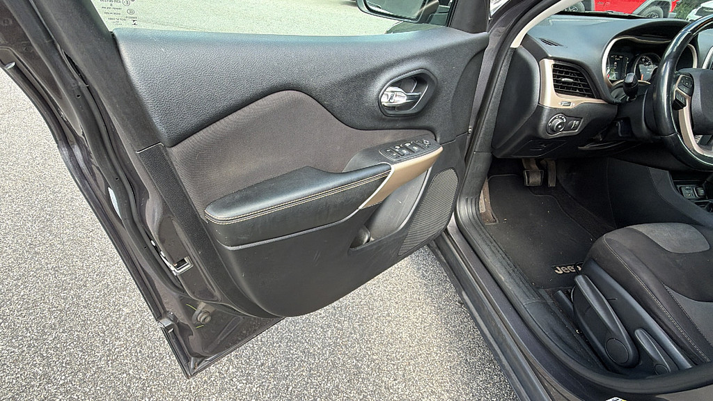 slide-image
