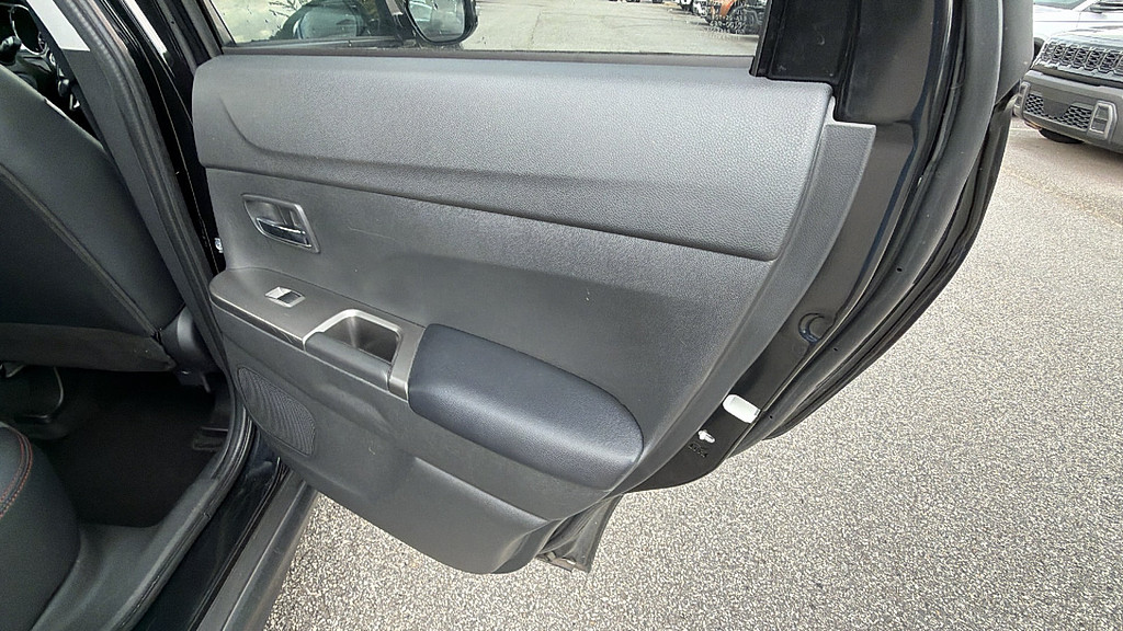 slide-image