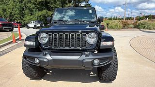Thumbnail - 2025 Jeep Gladiator