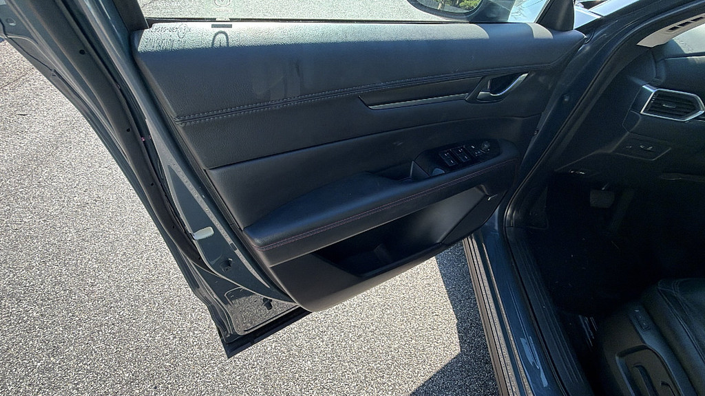 slide-image