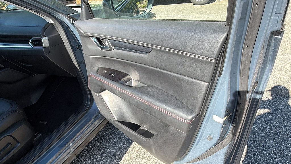 slide-image