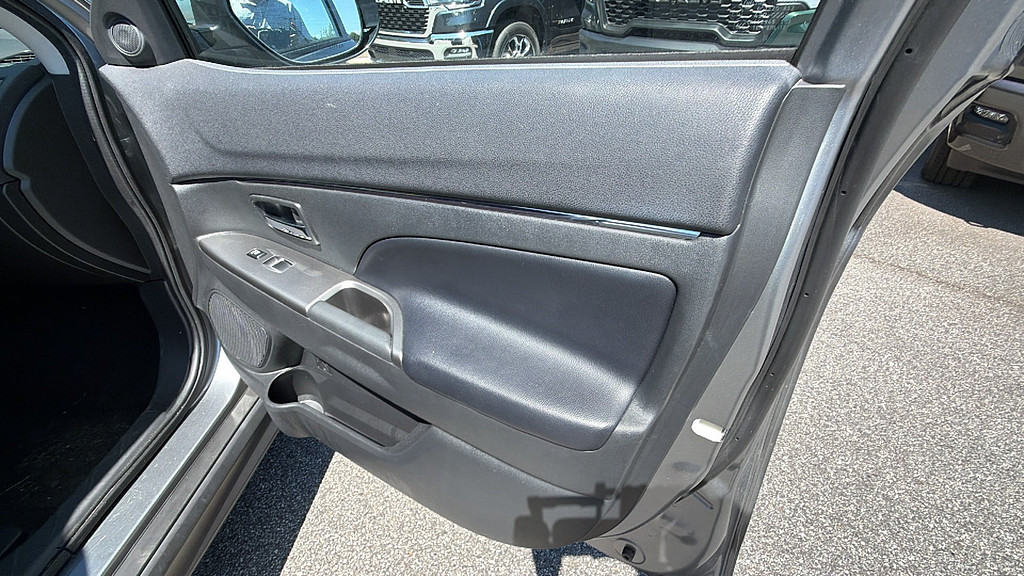 slide-image