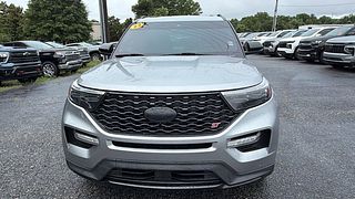 Thumbnail - 2023 Ford Explorer