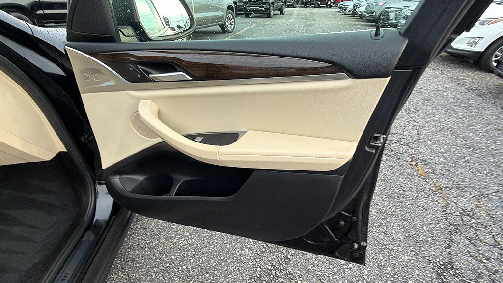slide-image