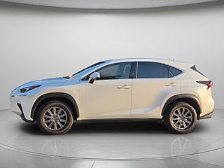 Thumbnail - 2019 Lexus NX