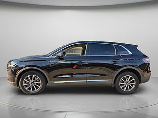 Thumbnail - 2022 Lincoln Nautilus