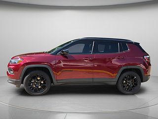 Thumbnail - 2022 Jeep Compass