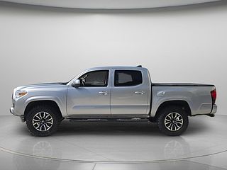 Thumbnail - 2023 Toyota Tacoma