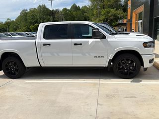 Thumbnail - 2025 RAM 1500
