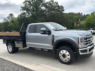 Thumbnail - 2023 Ford Super Duty F-550 DRW