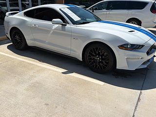 Thumbnail - 2019 Ford Mustang
