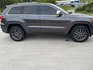Thumbnail - 2019 Jeep Grand Cherokee