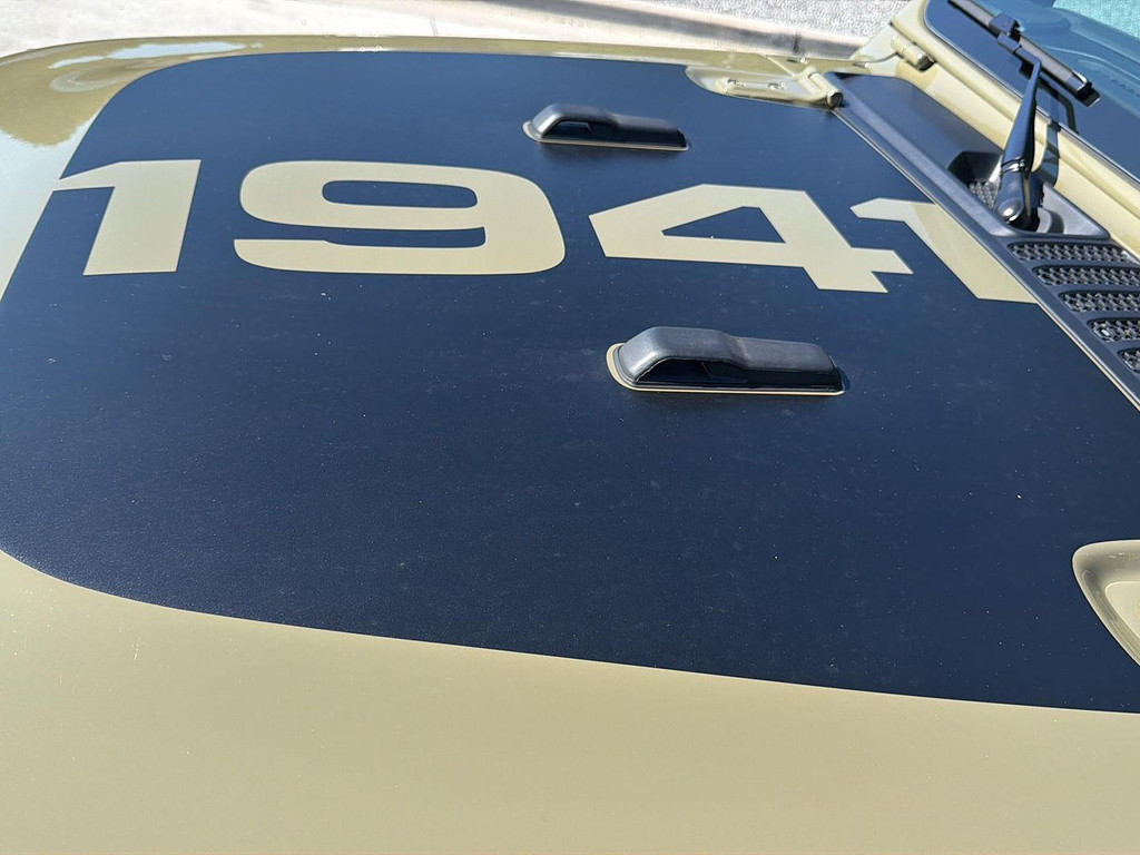 light-box-slides