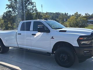 Thumbnail - 2025 RAM 3500