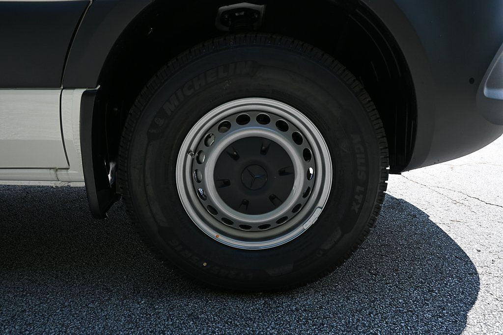slide-image