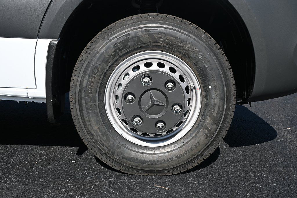 slide-image