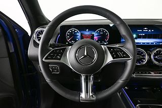 Thumbnail - 2026 Mercedes-Benz GLB