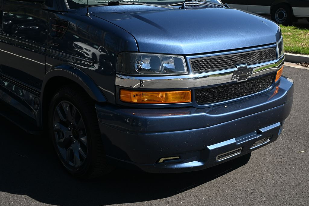 slide-image