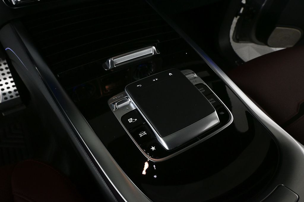 slide-image