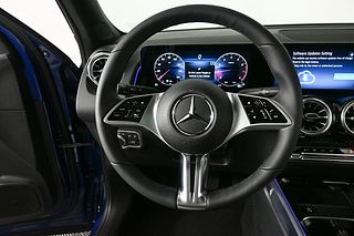 Thumbnail - 2026 Mercedes-Benz GLB