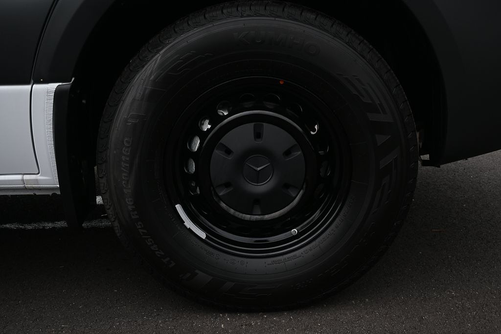 slide-image