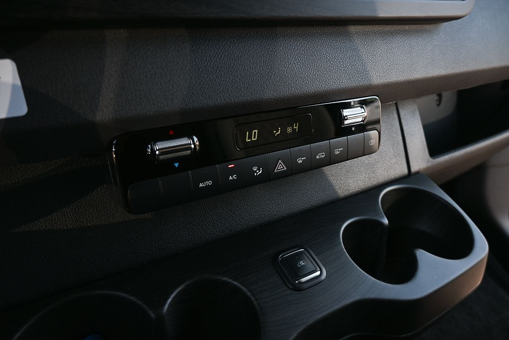 slide-image