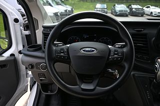Thumbnail - 2025 Ford Transit-250