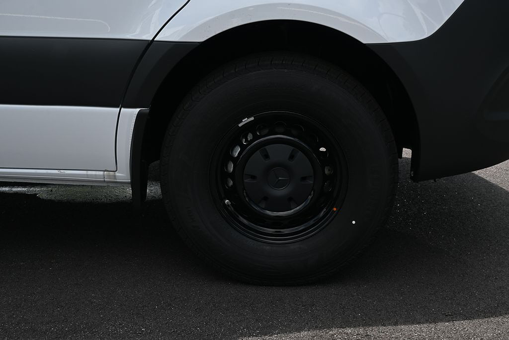 slide-image