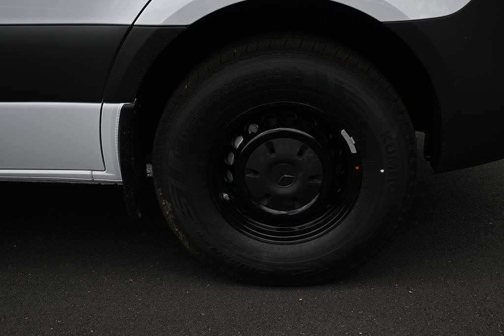 slide-image