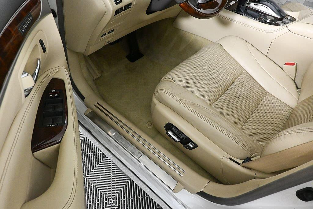 slide-image