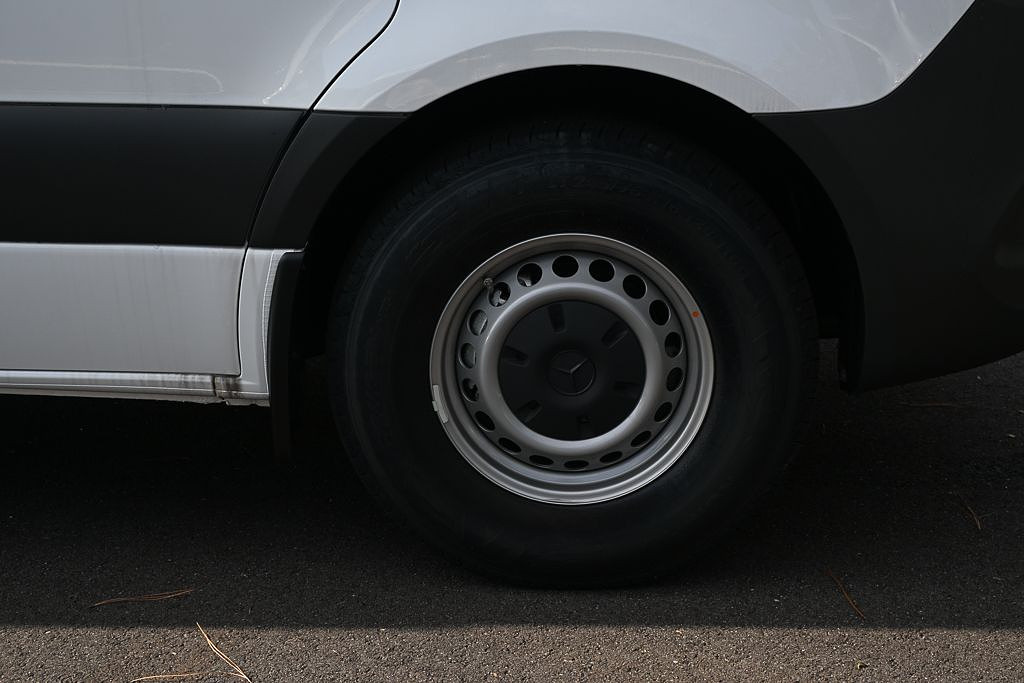 slide-image