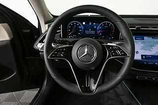 Thumbnail - 2026 Mercedes-Benz E-Class