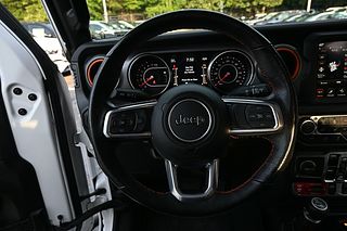 Thumbnail - 2022 Jeep Gladiator