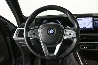 Thumbnail - 2023 BMW X7