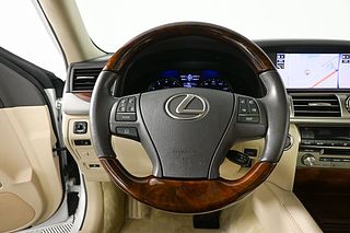 Thumbnail - 2016 Lexus LS