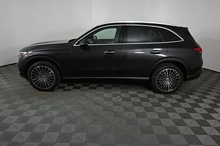 Thumbnail - 2026 Mercedes-Benz GLC