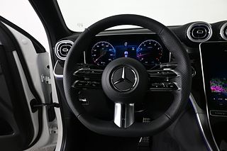 Thumbnail - 2026 Mercedes-Benz GLC