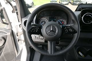 Thumbnail - 2025 Mercedes-Benz eSprinter 2500