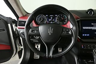 Thumbnail - 2023 Maserati Ghibli