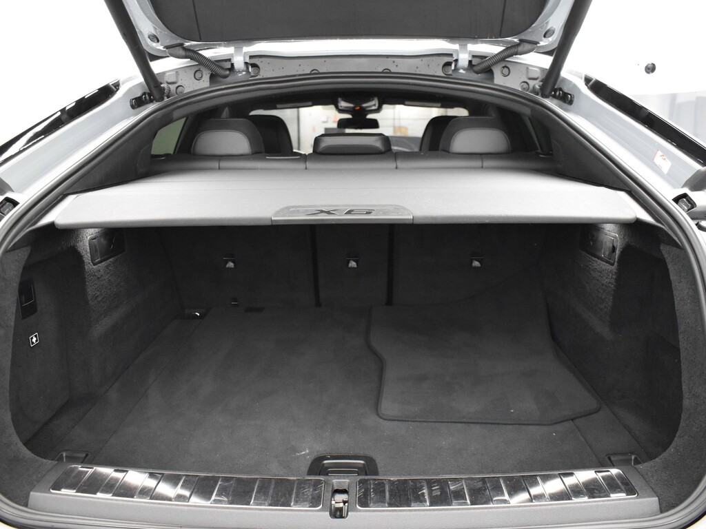 image-14 2024 BMW X6