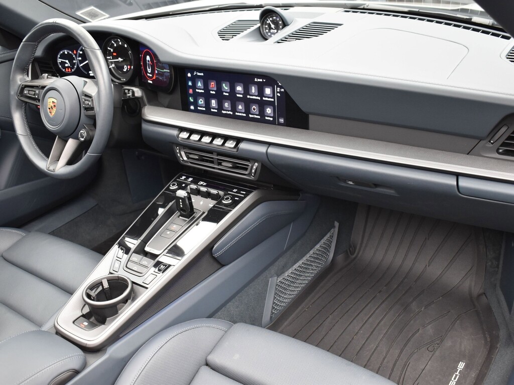 image-11 2023 Porsche 911