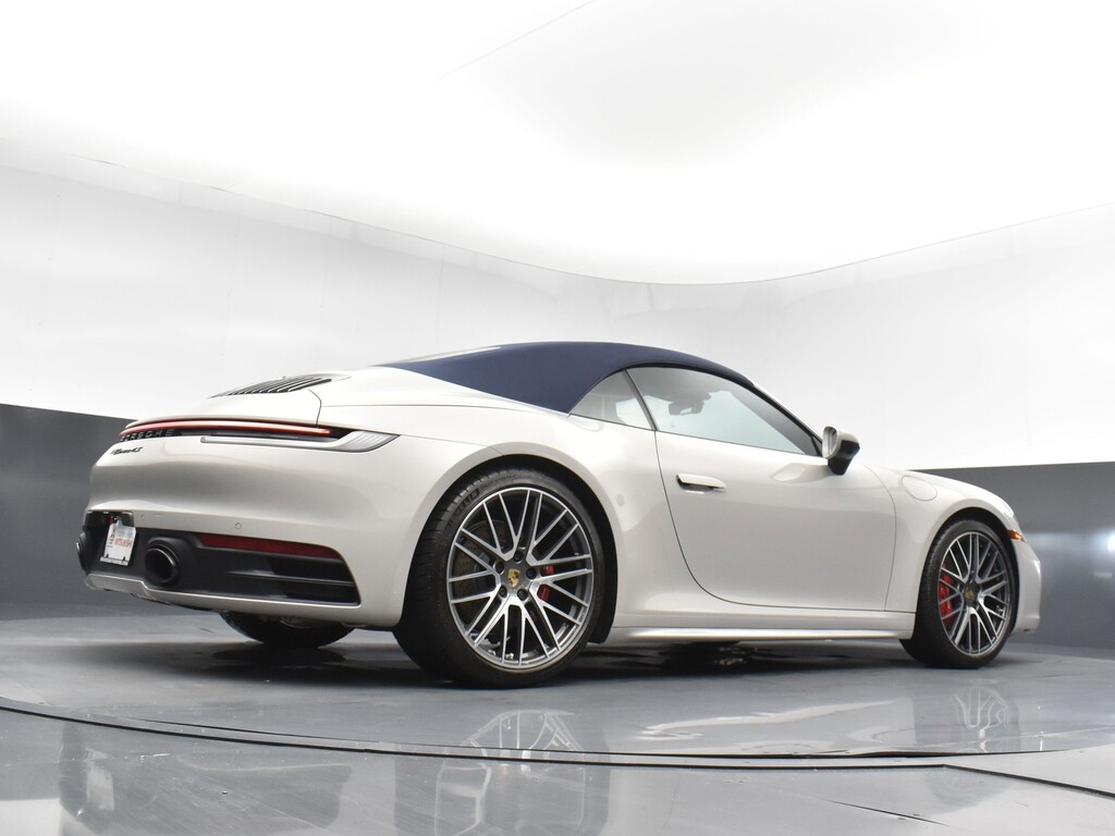 image-30 2023 Porsche 911