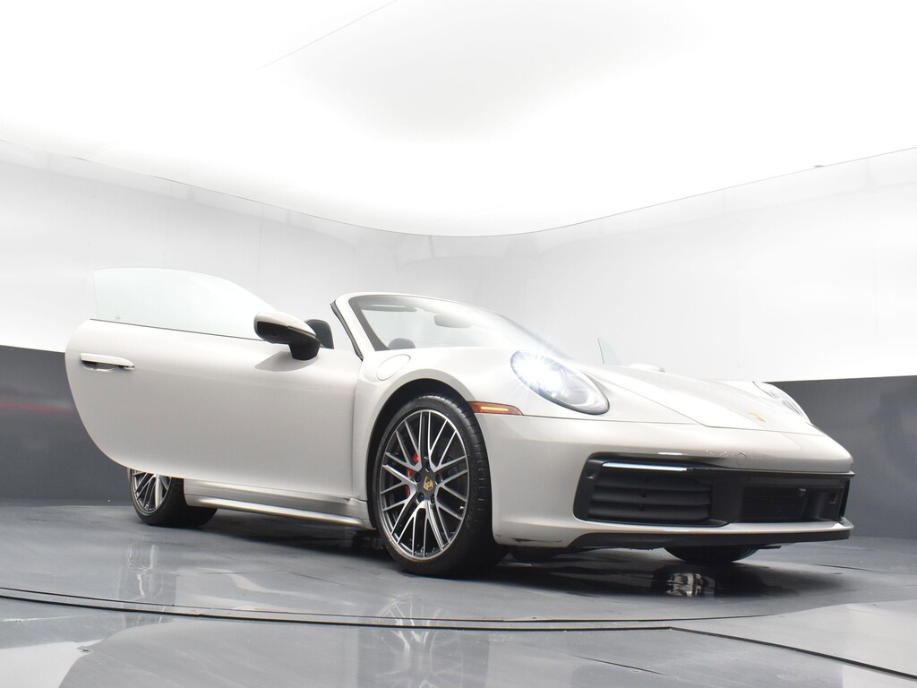 image-34 2023 Porsche 911