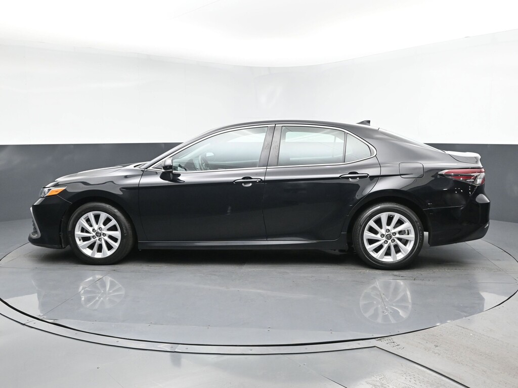 image-3 2021 Toyota Camry